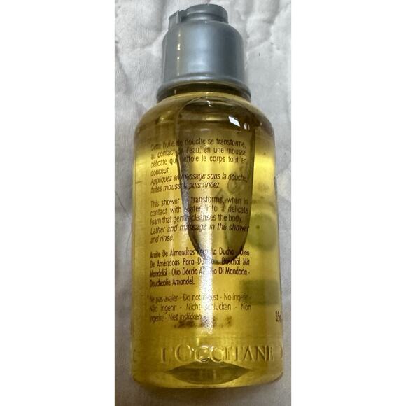 L'Occitane Amande Almond Shower Oil Body Wash Travel Size 1.1 fl oz. Lot Of 3 - Picture 2 of 2